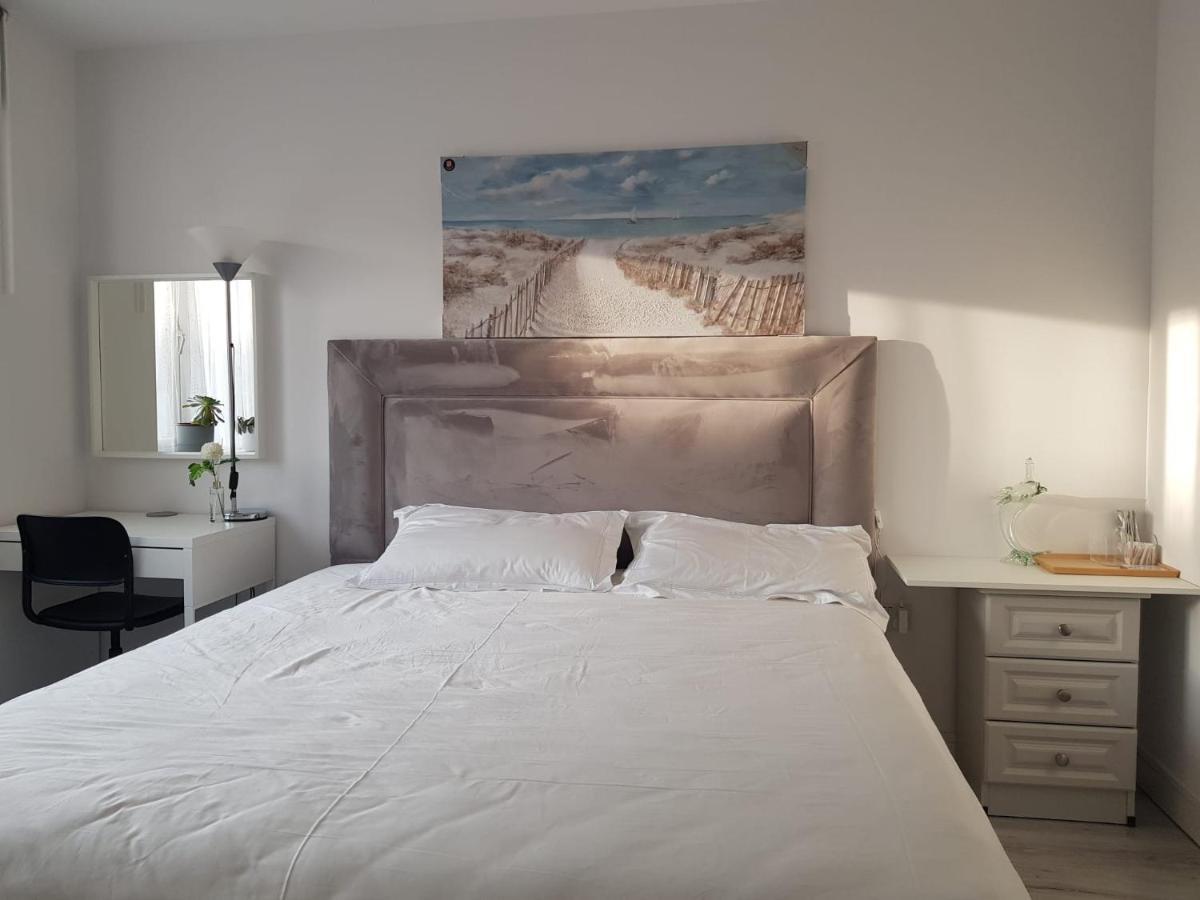 דבלין Barnoaks House - Private Room Ensuite Bathroom Homestay מראה חיצוני תמונה